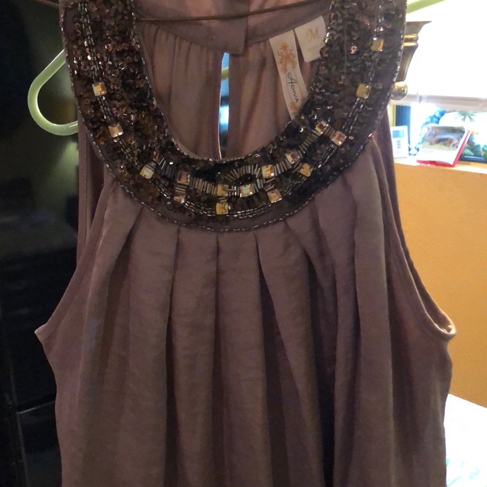 Adiva size medium top